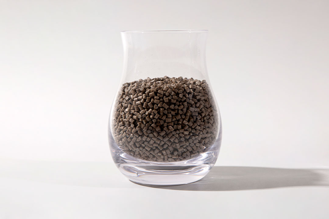 立昌的氟塑料可以應(yīng)用的行業(yè)可不止一個(gè)！